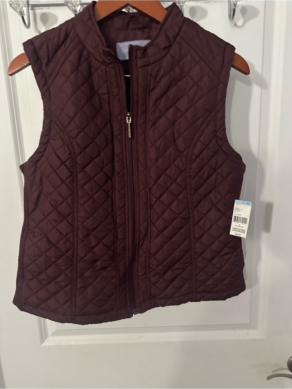 Laura Scott Quilted Vest in Burgundy